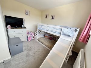 Bedroom- click for photo gallery